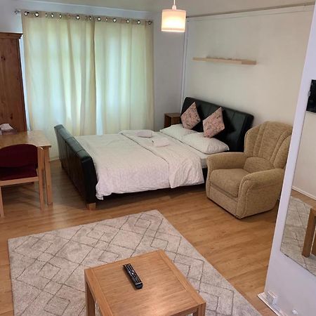 Birmingham City Guest House Bagian luar foto