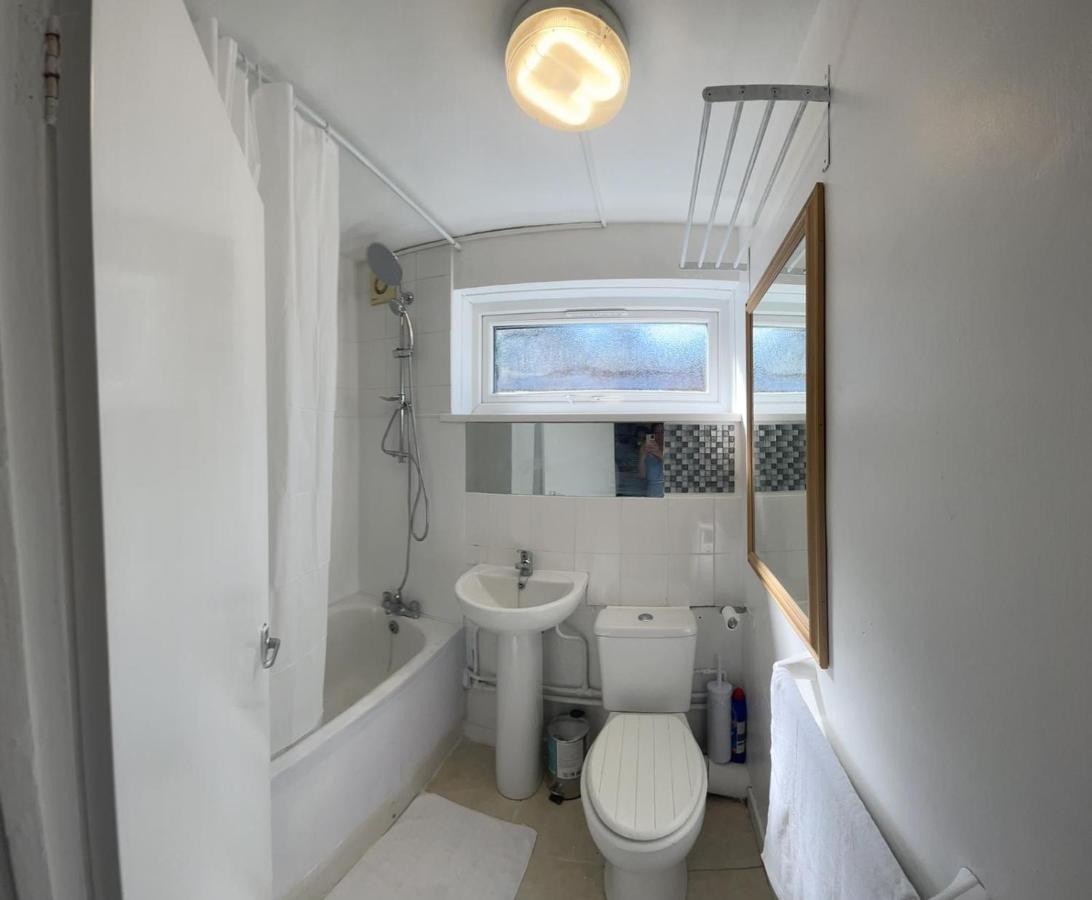 Birmingham City Guest House Bagian luar foto